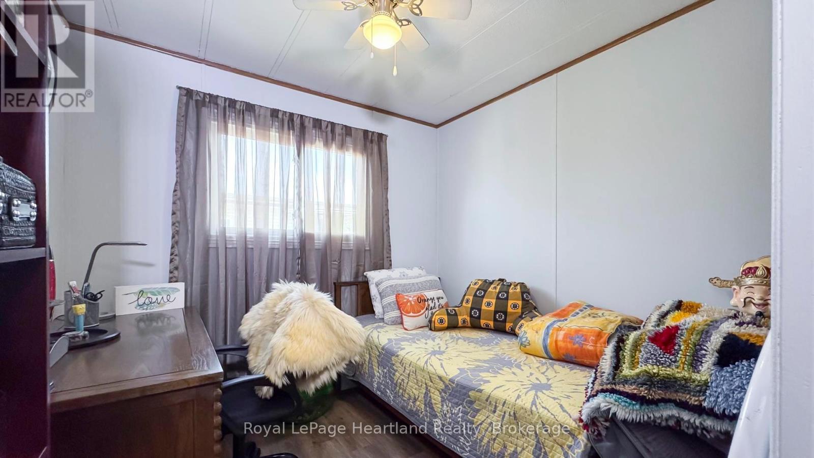 45 Redford Drive, South Huron, Ontario  N0M 1S3 - Photo 21 - X12189624