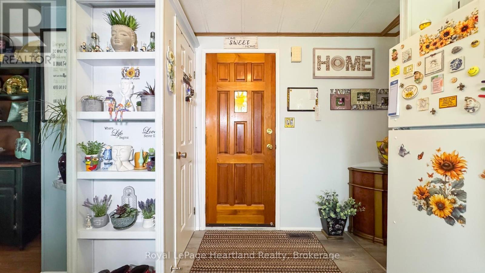 45 Redford Drive, South Huron, Ontario  N0M 1S3 - Photo 3 - X12189624