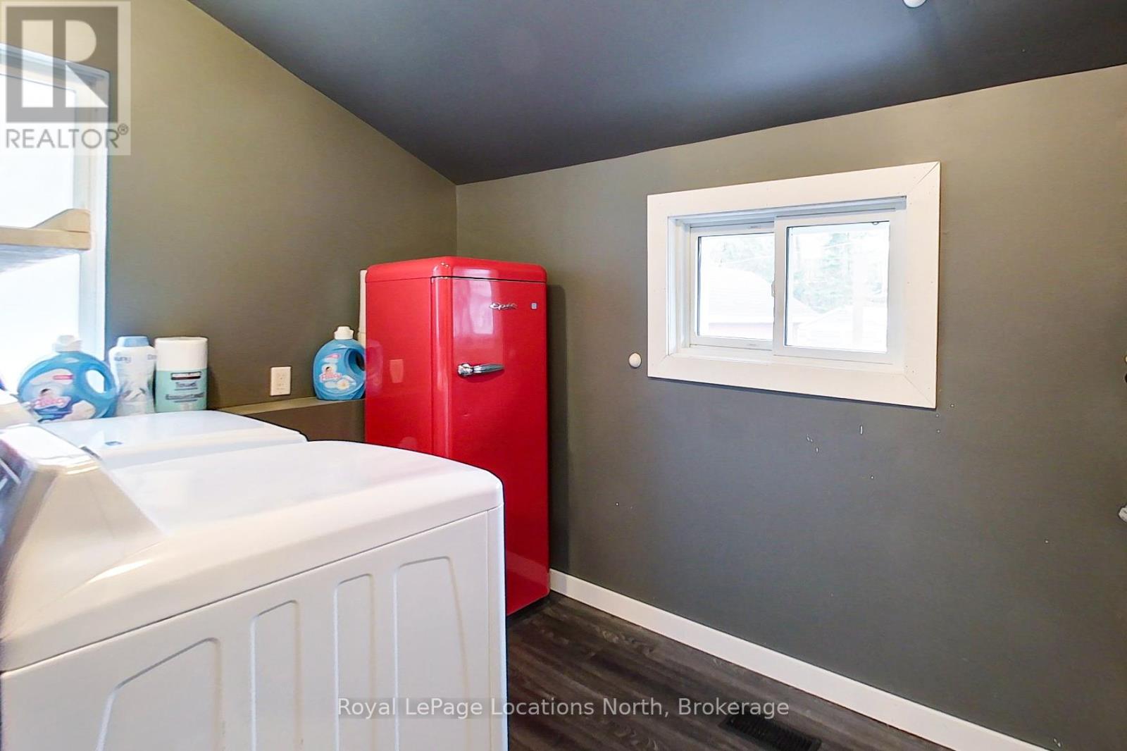56 Sykes Street S, Meaford, Ontario  N4L 1E3 - Photo 17 - X12189650