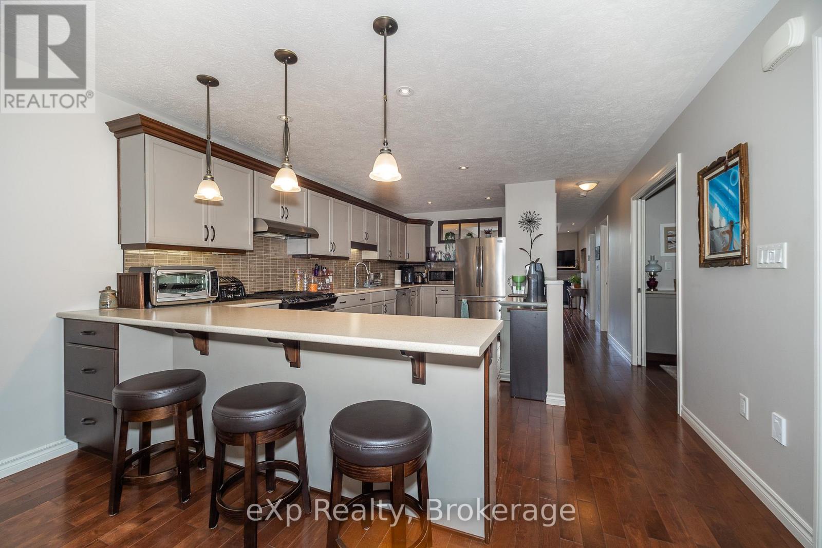 918 5th Avenue 'a' E, Owen Sound, Ontario  N4K 0C1 - Photo 5 - X12189710