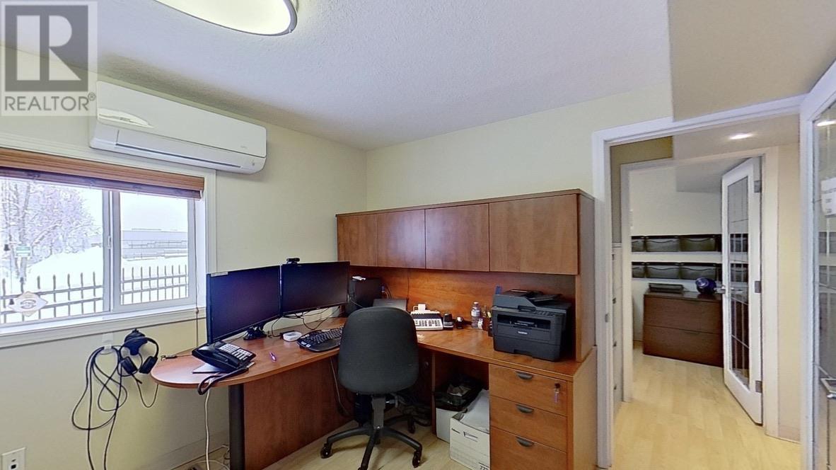 1551 9th Avenue, Prince George, British Columbia  V2L 3R8 - Photo 24 - C8068045