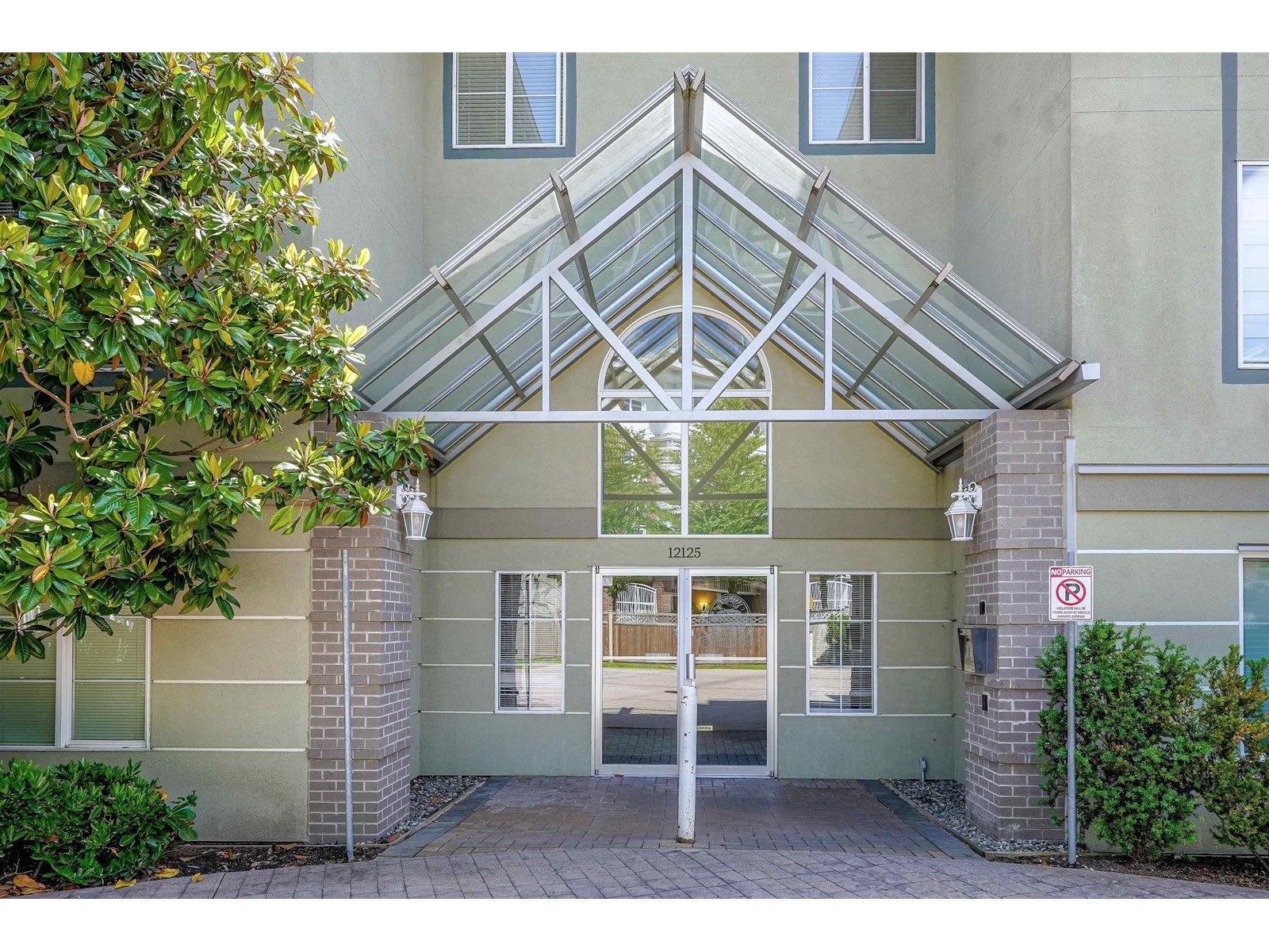 208 12125 75a Avenue, Surrey, British Columbia  V3W 1B9 - Photo 3 - R3009269