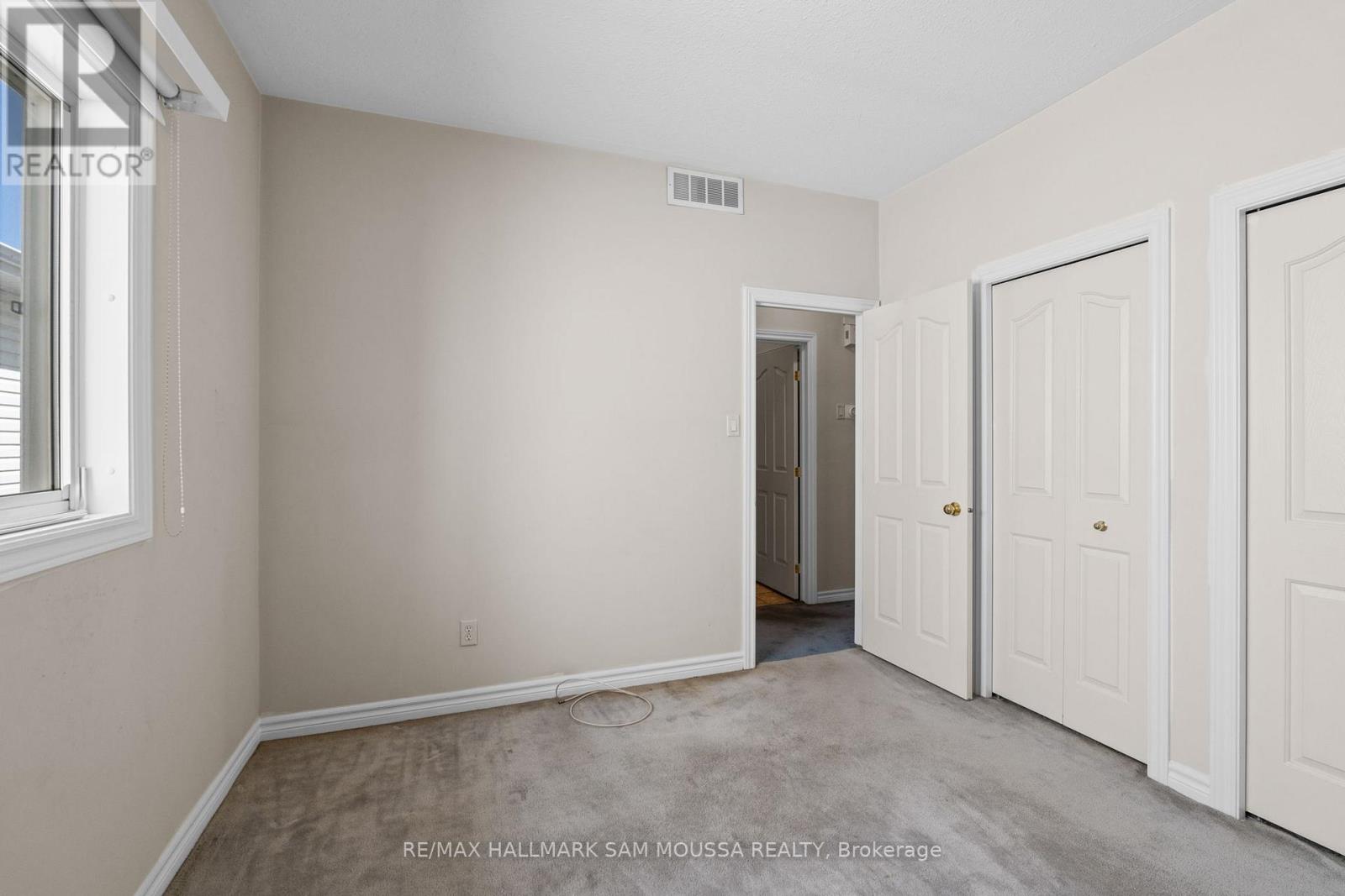 731 Vermillion Drive, Ottawa, Ontario  K1V 1V9 - Photo 22 - X12189623