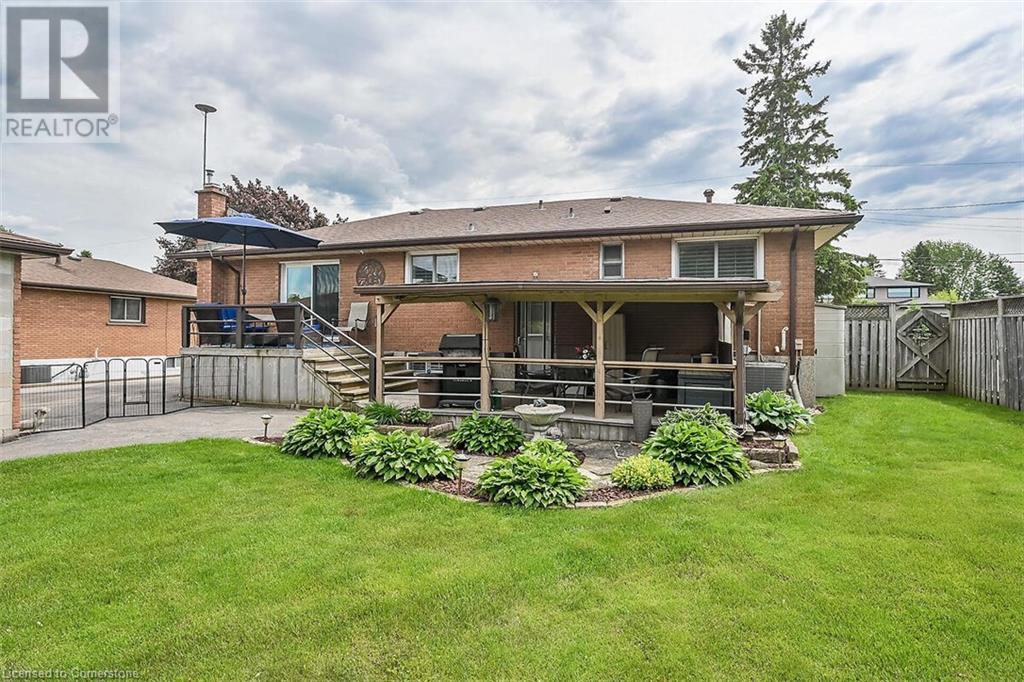 102 Kennedy Avenue, Hamilton, Ontario  L9B 1C7 - Photo 36 - 40736339