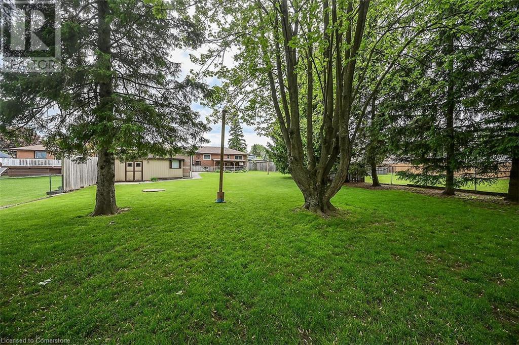 102 Kennedy Avenue, Hamilton, Ontario  L9B 1C7 - Photo 38 - 40736339