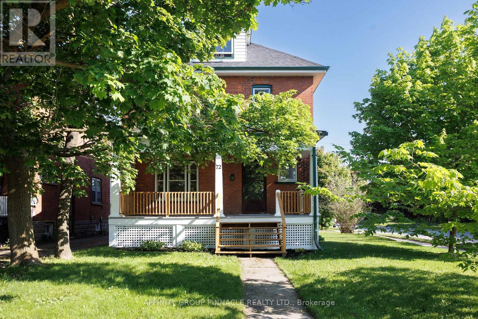 72 Melbourne Street W, Kawartha Lakes, Ontario K9V 2T3 - Photo 2 - X12189646