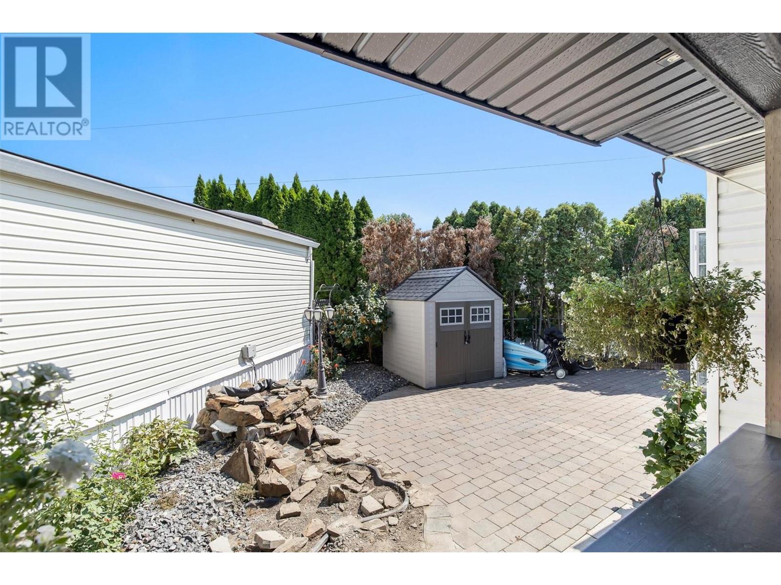 Property at 2005 Boucherie Road Unit# 98 image 2