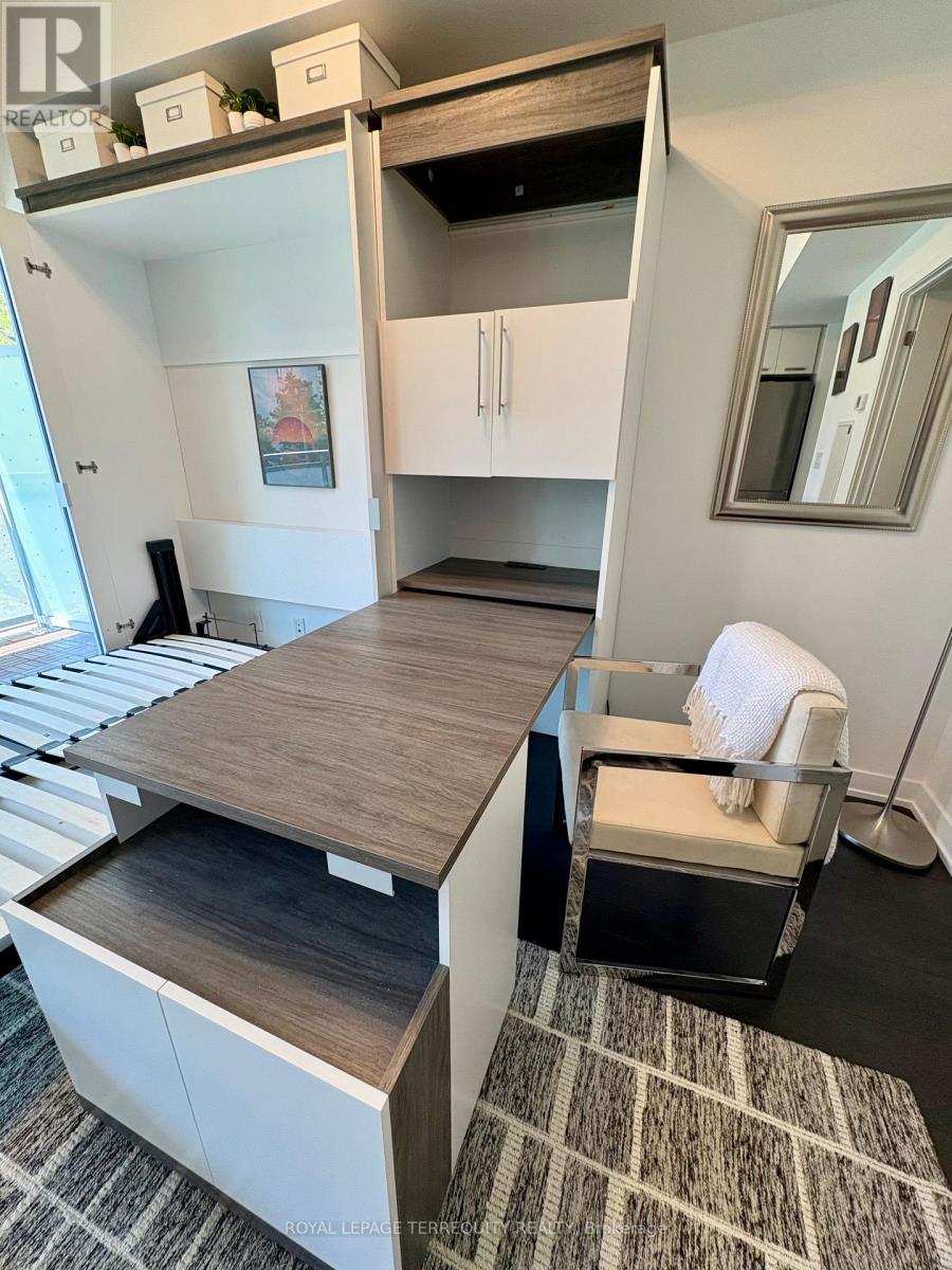 437 - 1830 Bloor Street W, Toronto, Ontario  M6P 0A2 - Photo 3 - W12185459