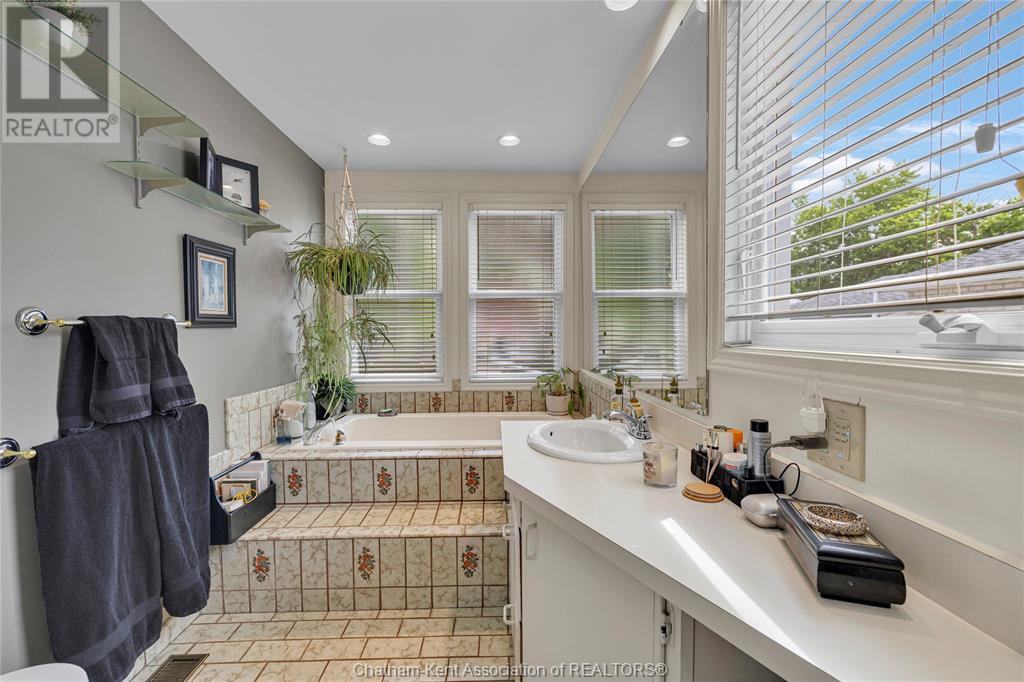 217 Inshes Avenue, Chatham, Ontario  N7M 2Z5 - Photo 18 - 25013620