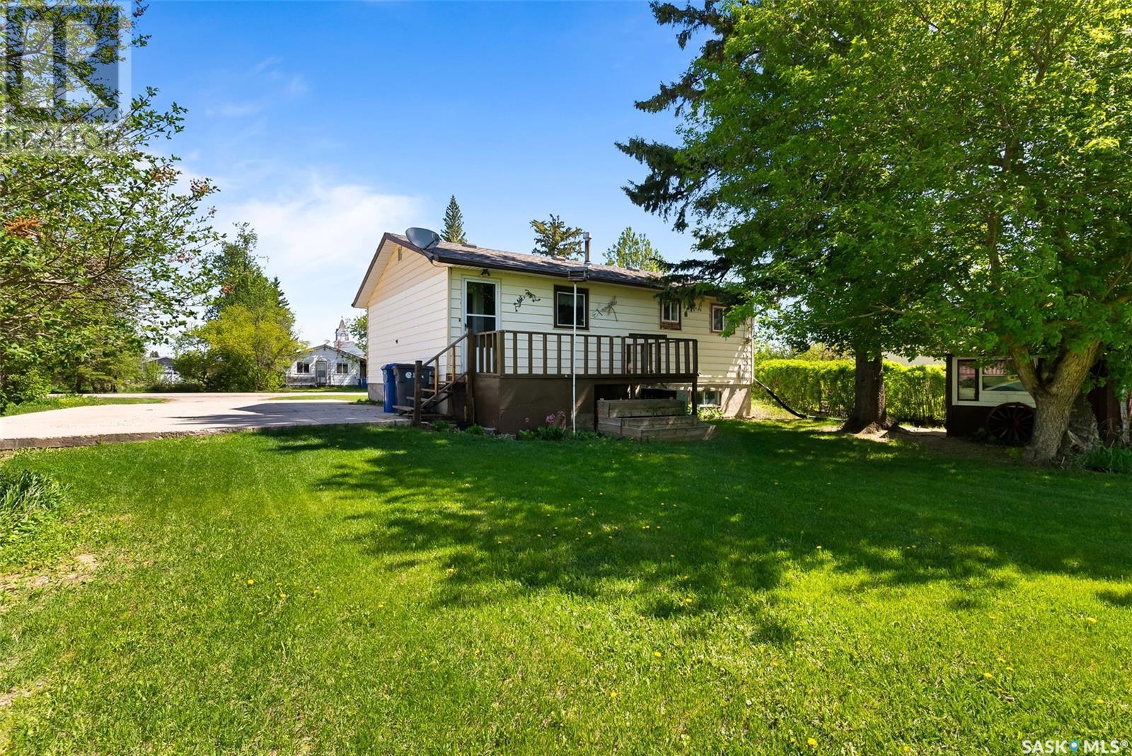 306 2nd Avenue, Kelliher, Saskatchewan  S0A 1V0 - Photo 27 - SK007947