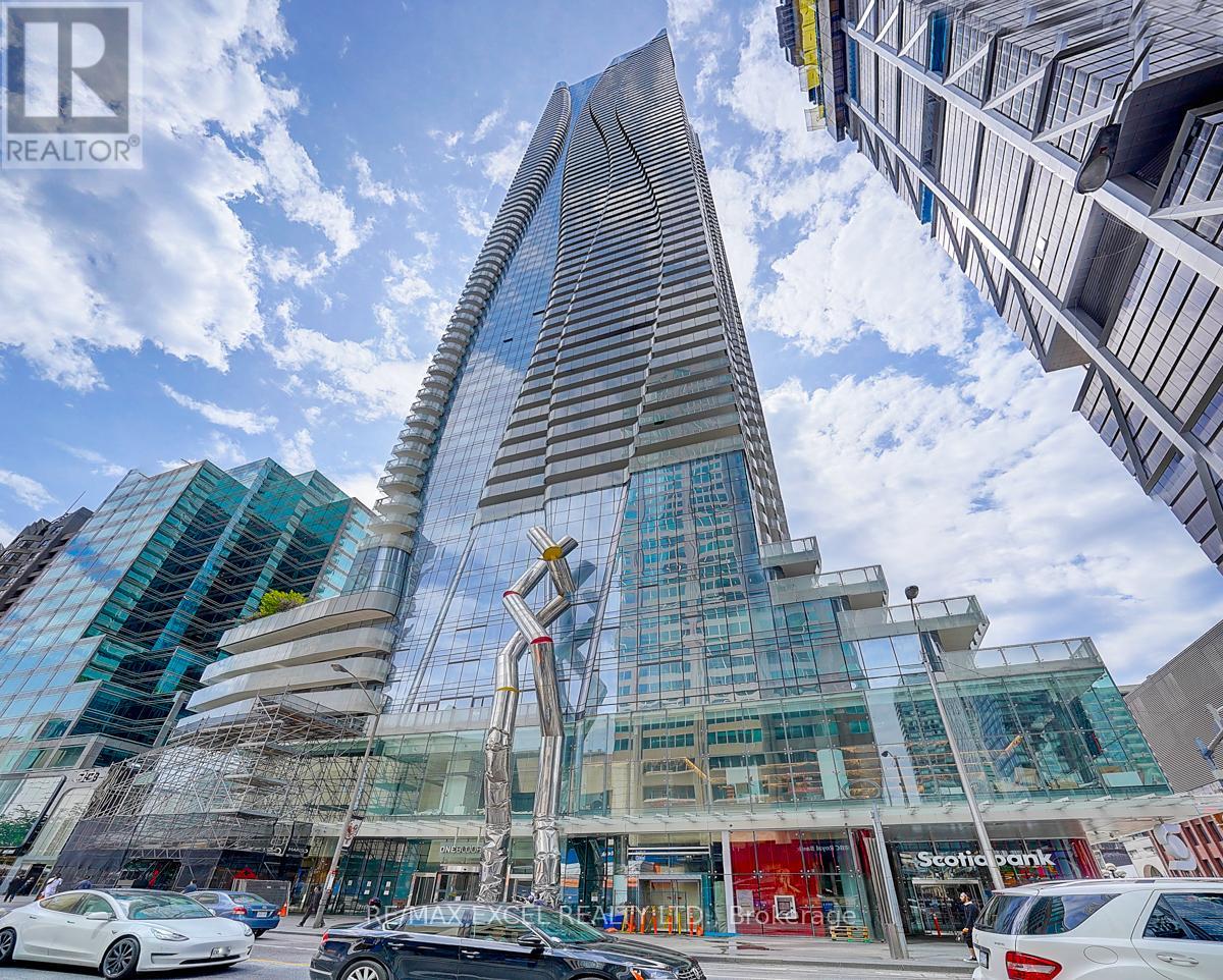 1707 - 1 Bloor Street E, Toronto, Ontario  M4W 1A9 - Photo 49 - C12189534