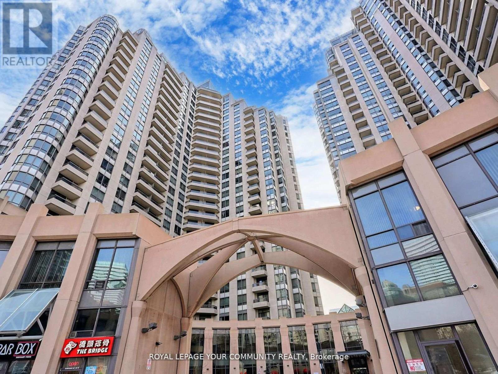 929 - 15 Northtown Way, Toronto, Ontario  M2N 7A2 - Photo 2 - C12189581
