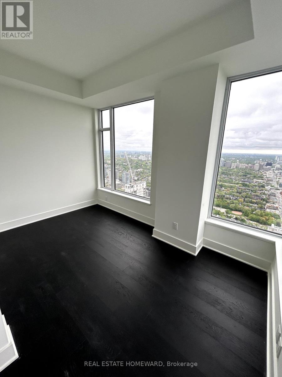 5804 - 11 Yorkville Avenue, Toronto, Ontario  M4W 1L2 - Photo 5 - C12189735