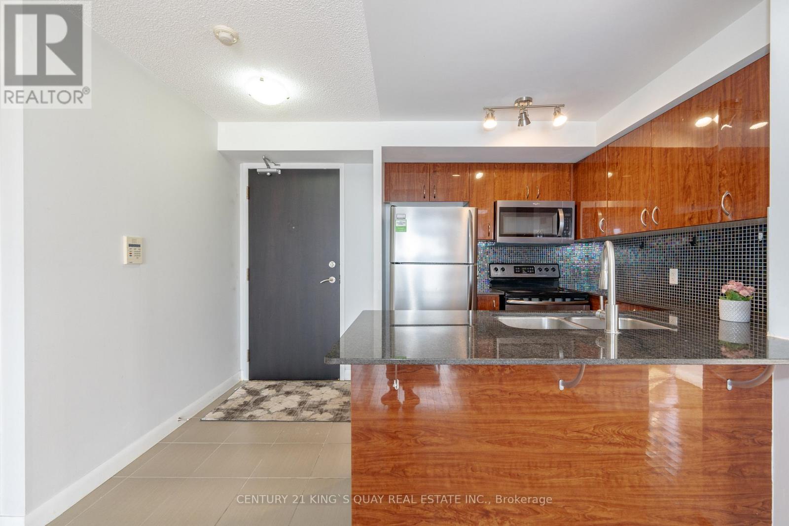 1202 - 5791 Yonge Street, Toronto (Newtonbrook East), Ontario  M2M 0A8 - Photo 12 - C12189751