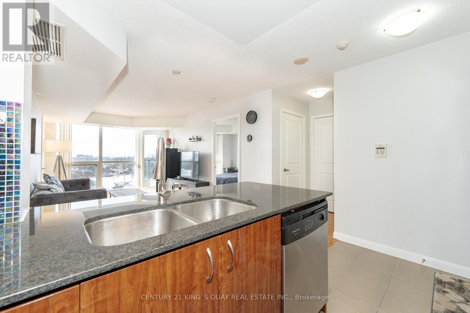 1202 - 5791 Yonge Street, Toronto (Newtonbrook East), Ontario  M2M 0A8 - Photo 9 - C12189751