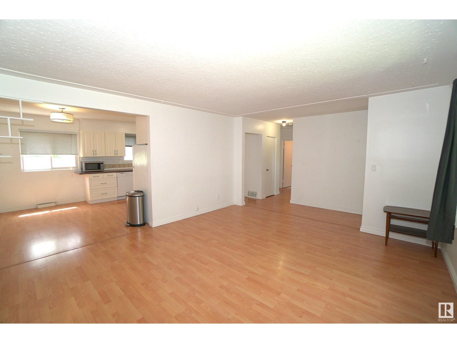 9639 64 Av Nw, Edmonton, Alberta  T6E 0J2 - Photo 12 - E4439907