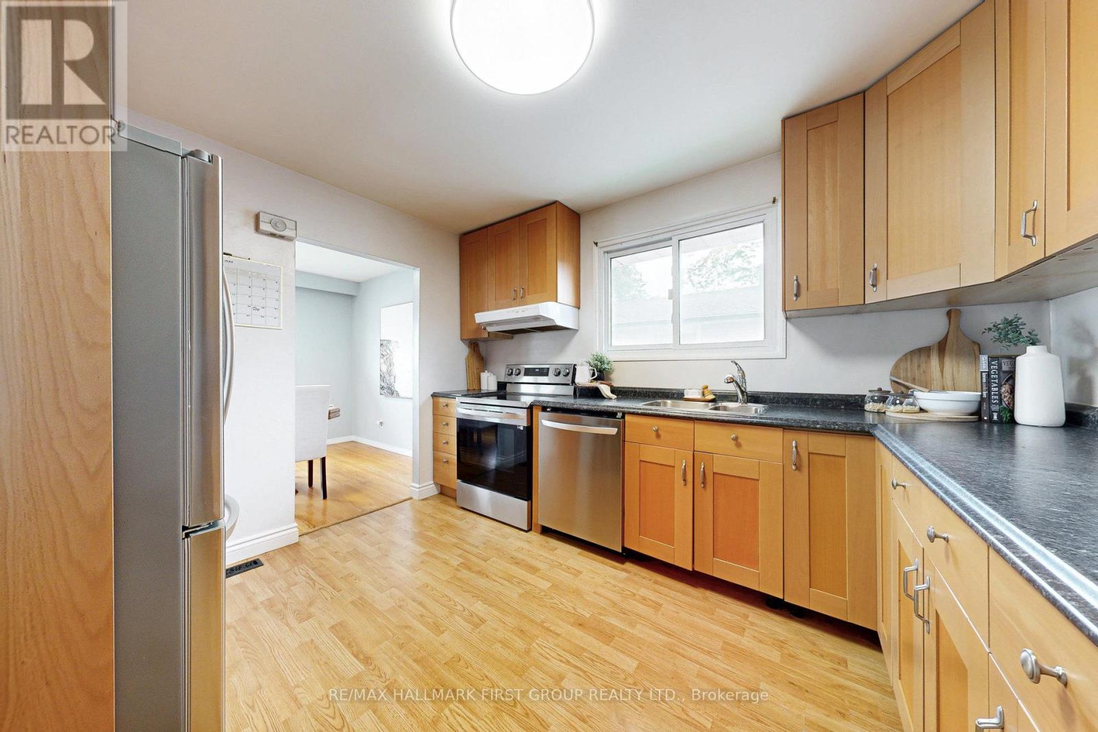 905 Marinet Crescent, Pickering, Ontario  L1W 2M2 - Photo 12 - E12189763