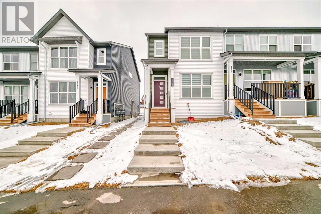 Property at 483 Livingston Way NE image 1