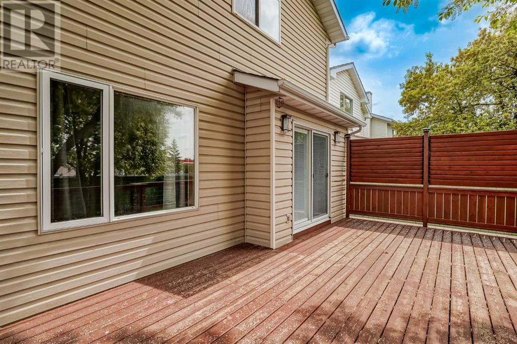 26 Mt Cornwall Circle Se, Calgary, Alberta  T2Z 2J6 - Photo 43 - A2224163