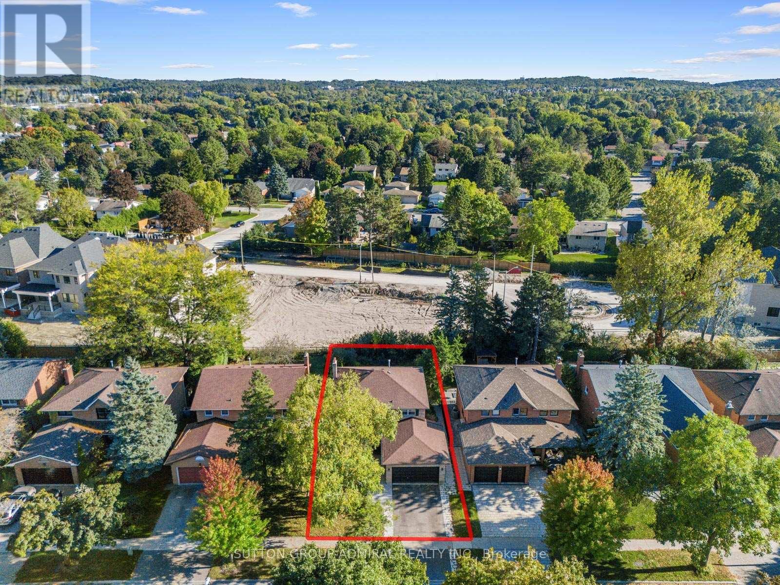 97 Golf Links Drive, Aurora, Ontario  L4G 3V4 - Photo 37 - N12189562