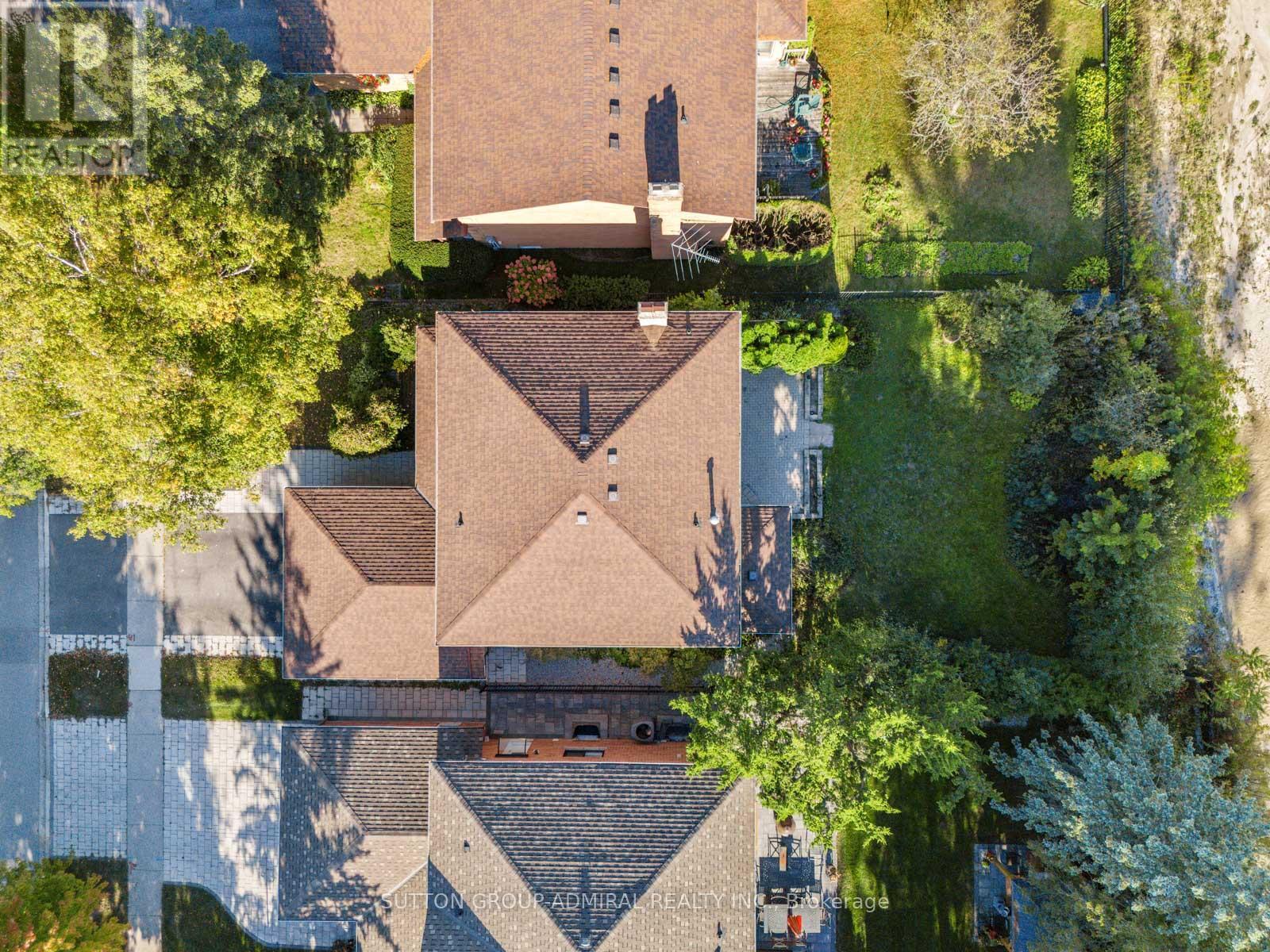 97 Golf Links Drive, Aurora, Ontario  L4G 3V4 - Photo 38 - N12189562