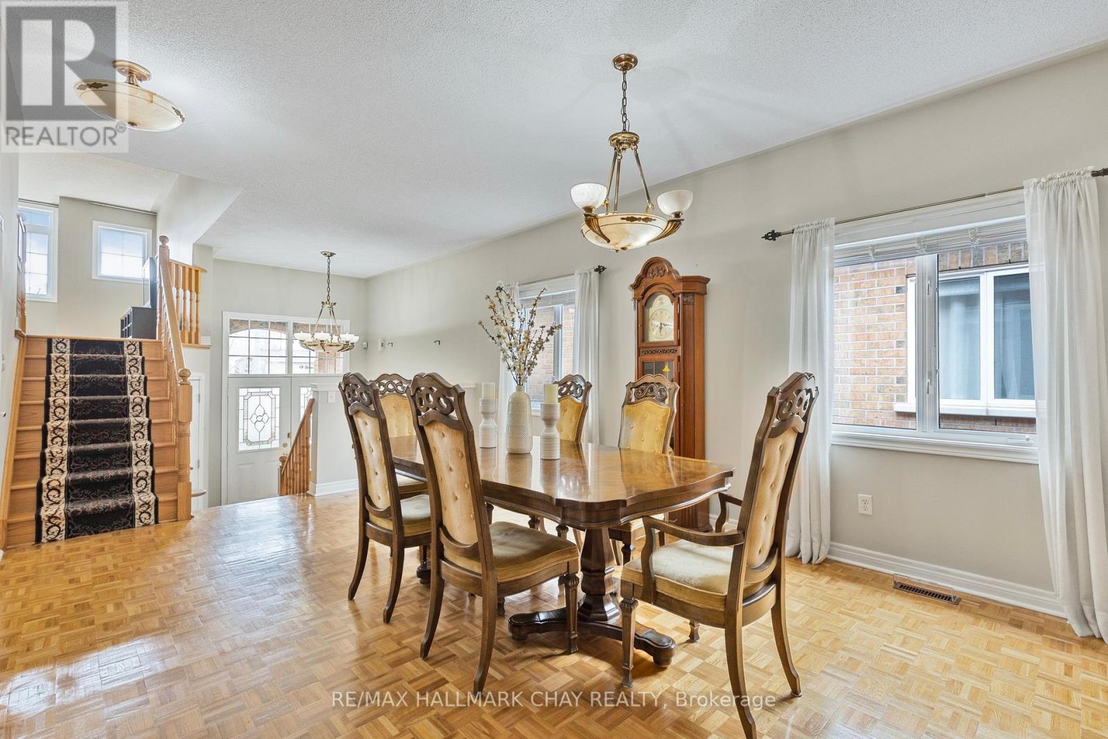 14 Sequoia Road, Vaughan (Sonoma Heights), Ontario  L4H 1W2 - Photo 7 - N12189764