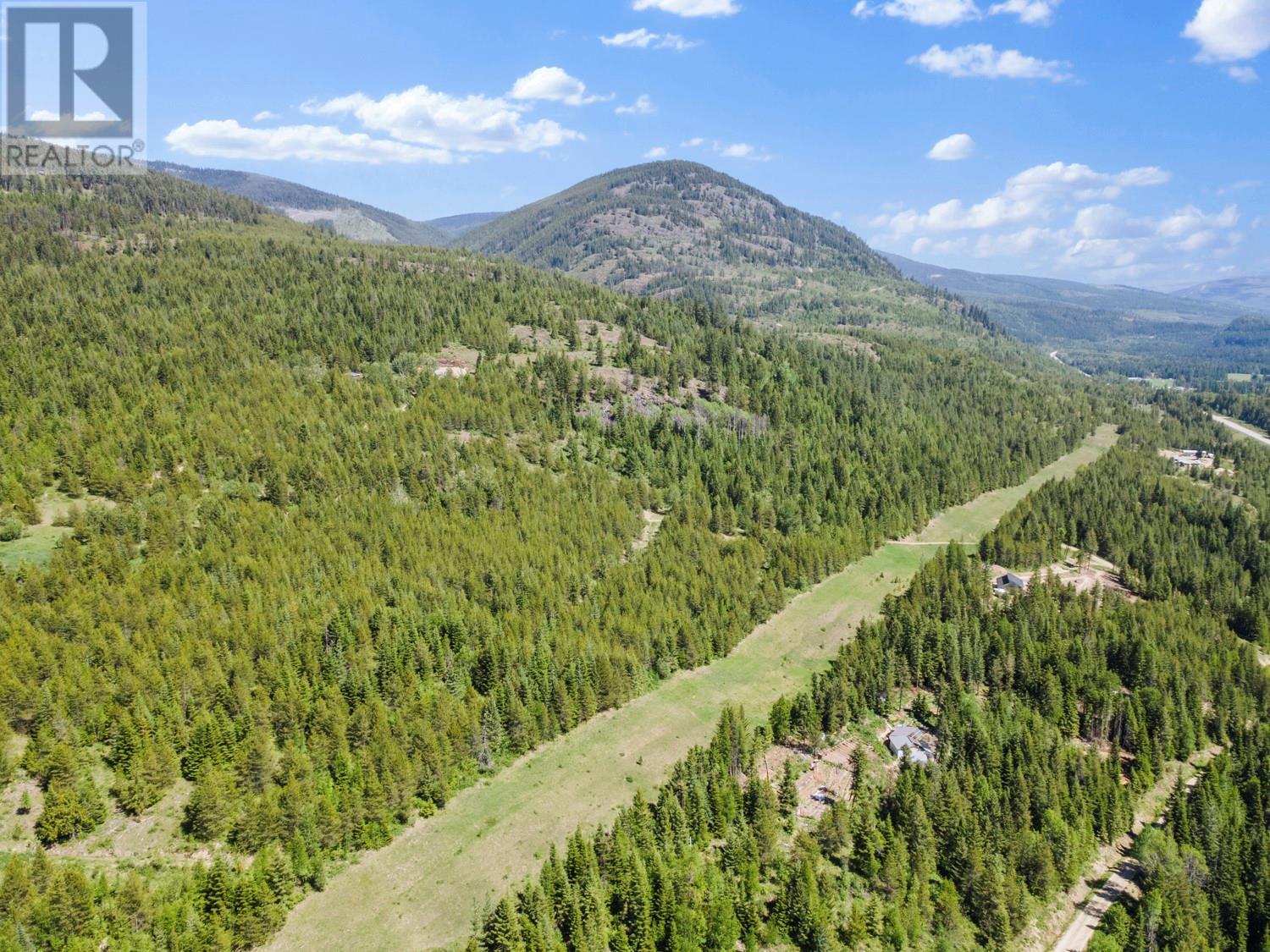 6990 3 Highway, Kitchener, British Columbia V0B 1W1 - Photo 6 - 10350189