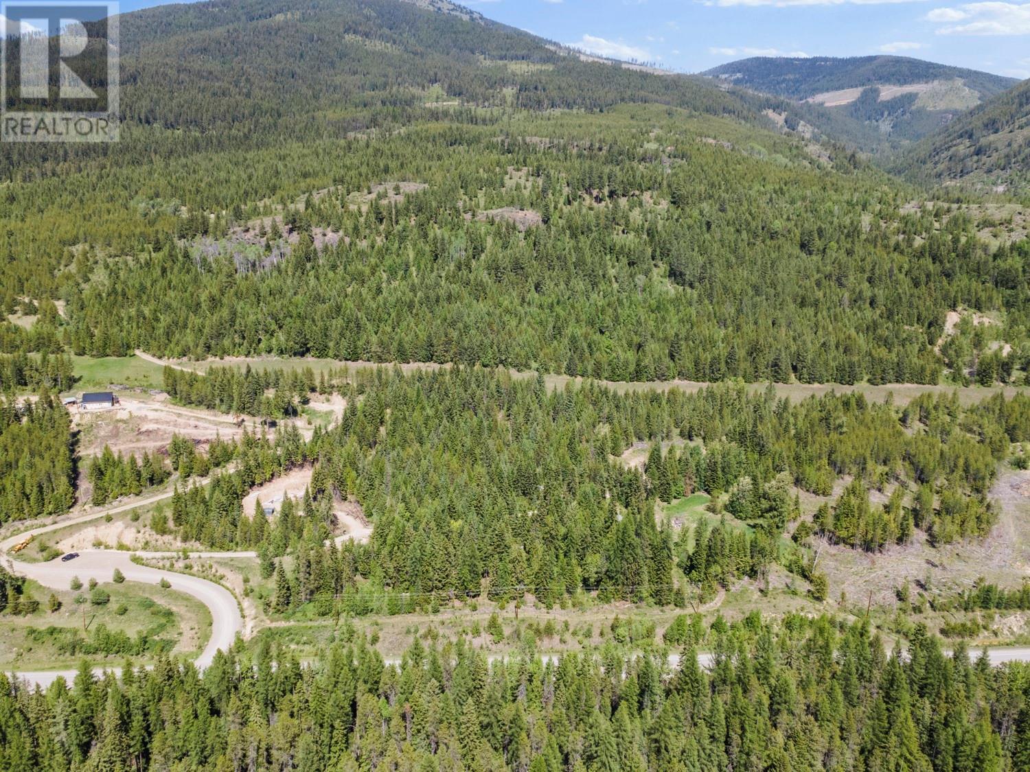 6990 3 Highway, Kitchener, British Columbia V0B 1W1 - Photo 8 - 10350189