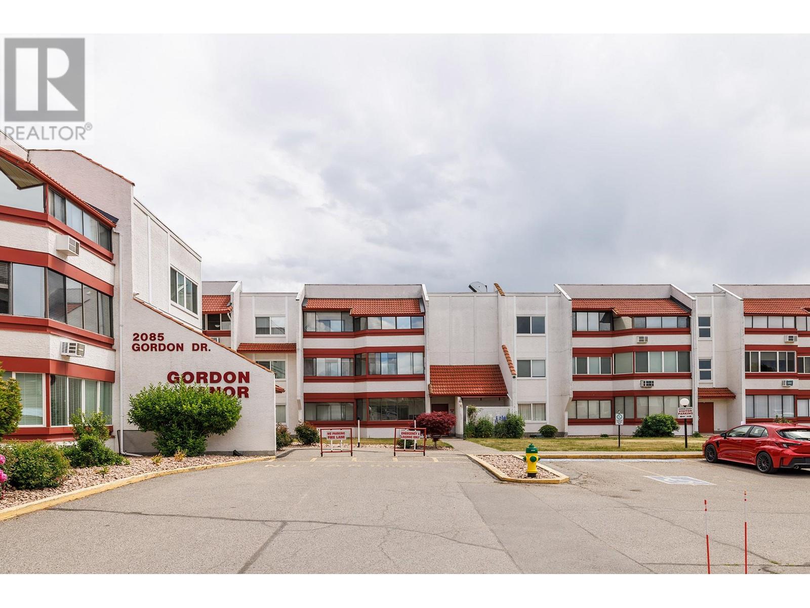 2085 Gordon Drive Unit# 206 Lot# 23, Kelowna, BC V1Y8S1