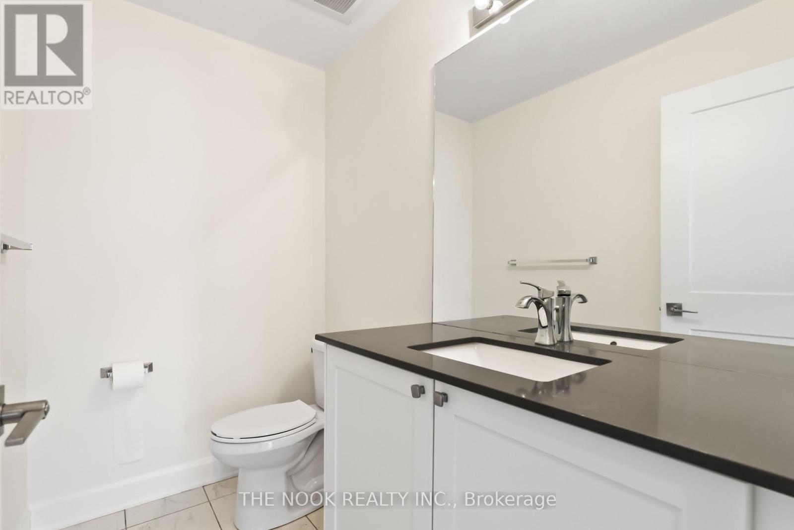 301 - 50 Lakebreeze Drive, Clarington, Ontario  L1B 0V9 - Photo 21 - E12189830
