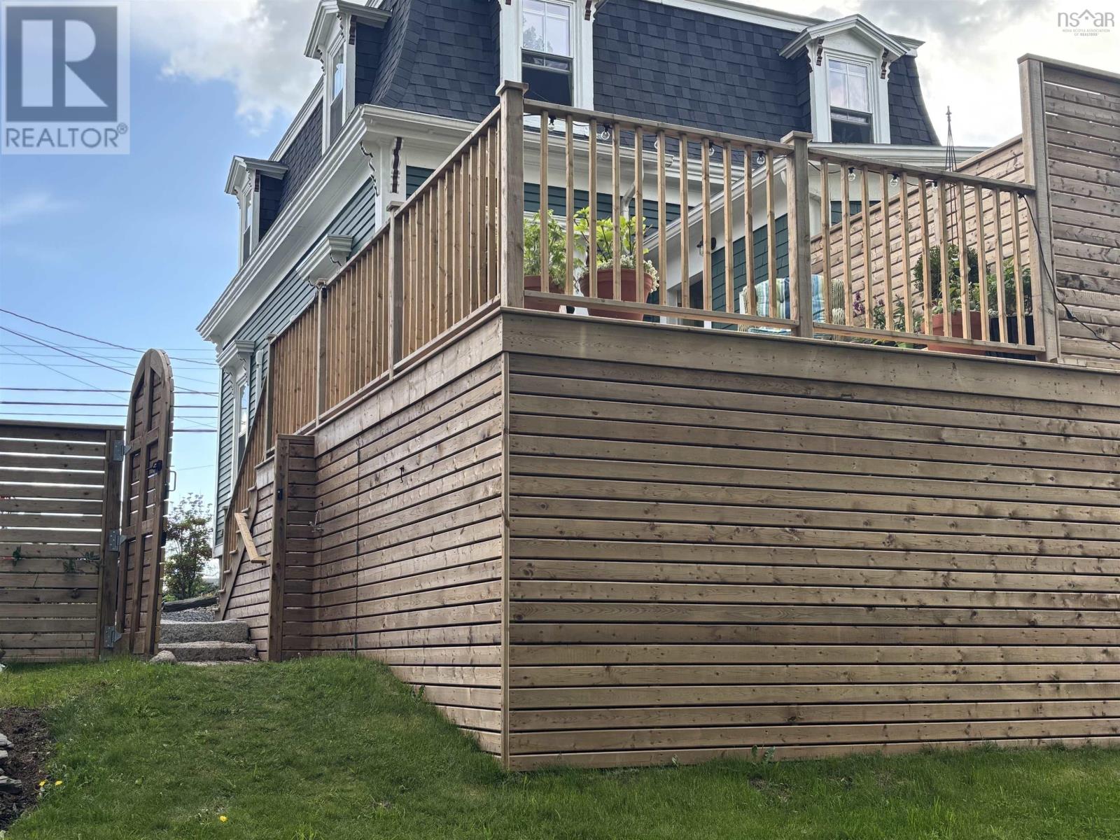 56 Dufferin Street, Lunenburg, Nova Scotia  B0J 2C0 - Photo 7 - 202513030