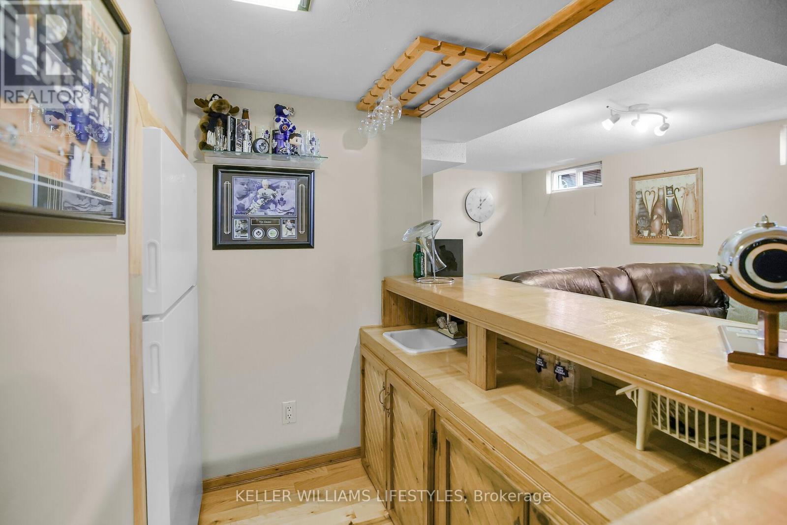 35 Edmunds Crescent, London South (South T), Ontario  N5Z 4J1 - Photo 27 - X12189802