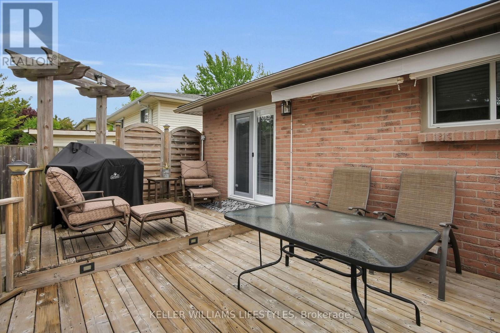 35 Edmunds Crescent, London South (South T), Ontario  N5Z 4J1 - Photo 37 - X12189802