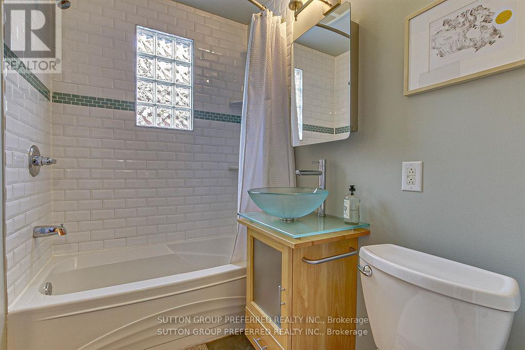 Photo 14 of 27 for 47 Carfrae Street