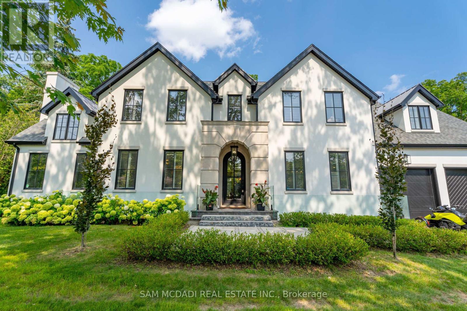 Property at 231 WEDGEWOOD DRIVE image 2