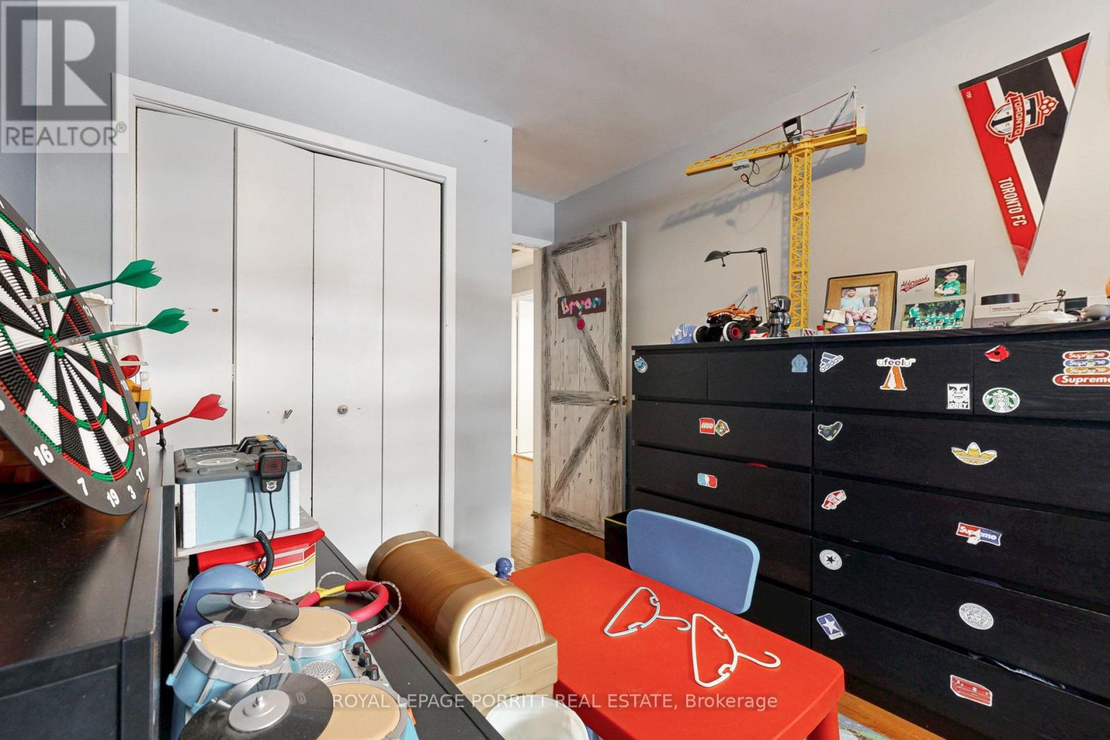 15 Muskoka Avenue, Toronto (Long Branch), Ontario  M8W 1H4 - Photo 40 - W12189687