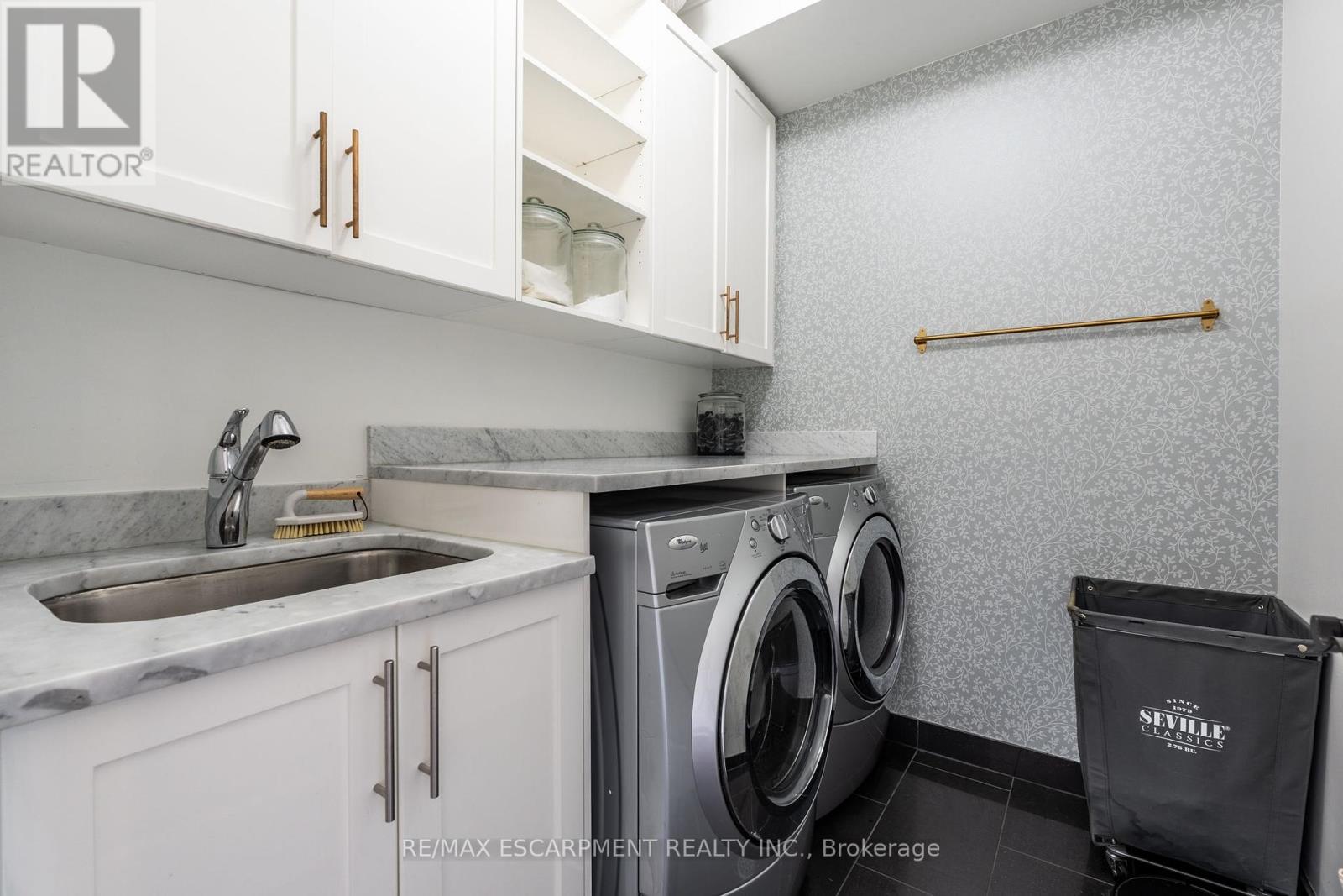 1825 Pagehurst Avenue, Mississauga, Ontario  L4X 1Y5 - Photo 27 - W12189750