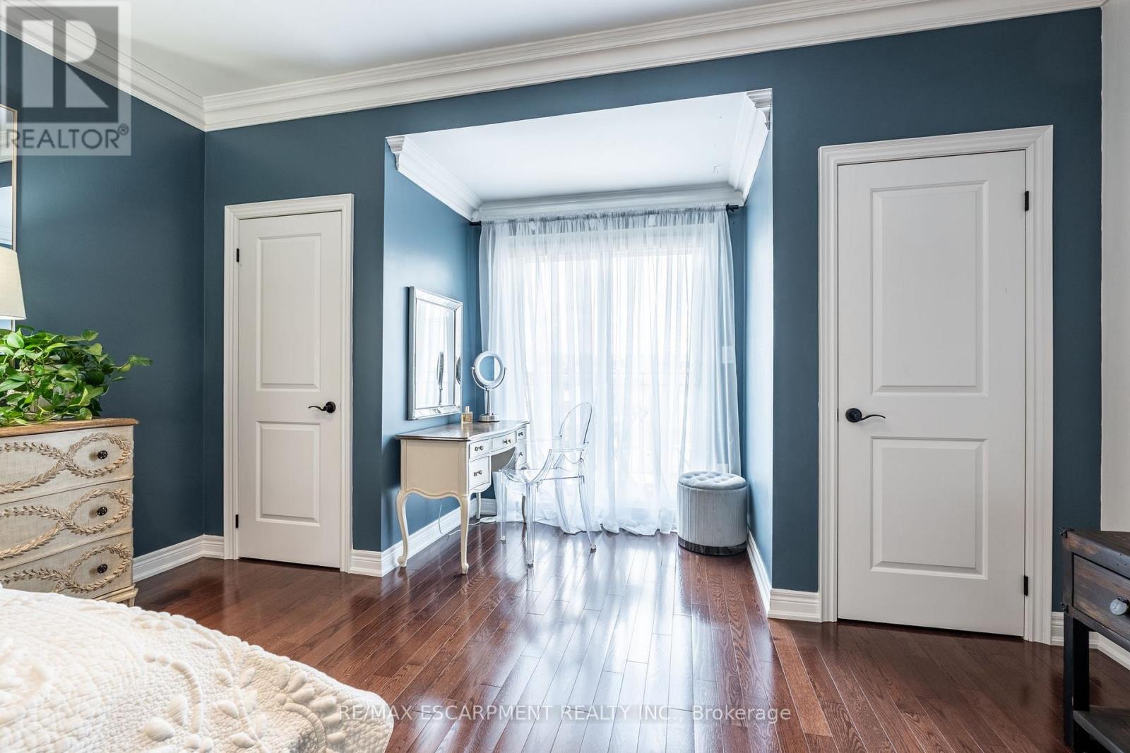 1825 Pagehurst Avenue, Mississauga, Ontario  L4X 1Y5 - Photo 31 - W12189750