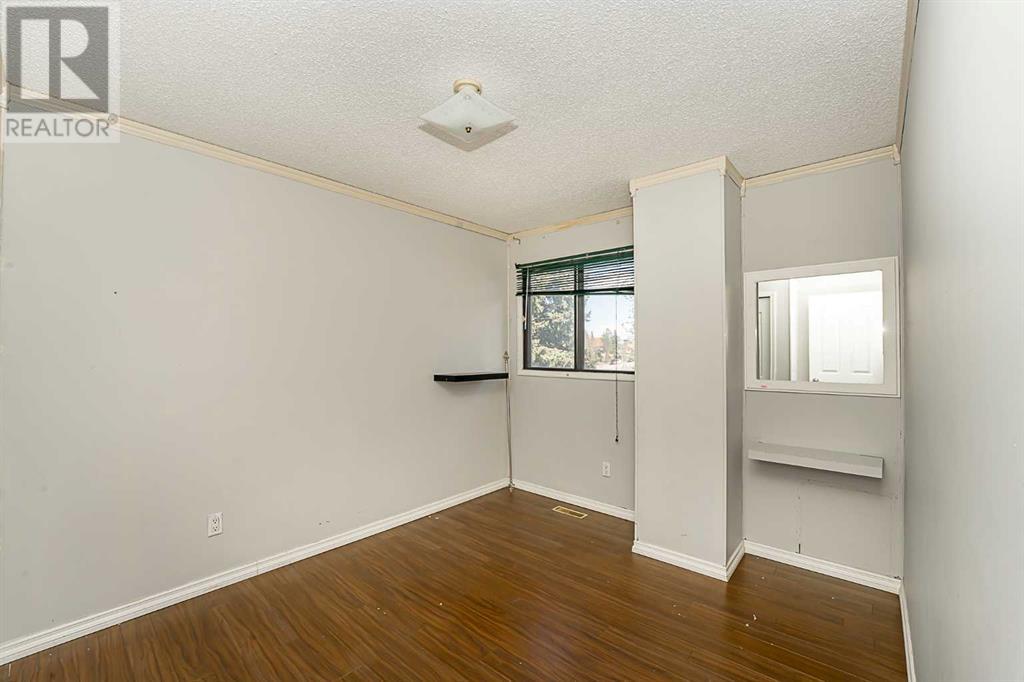 4611 64 Street Ne, Calgary, Alberta  T1Y 5G2 - Photo 24 - A2212438