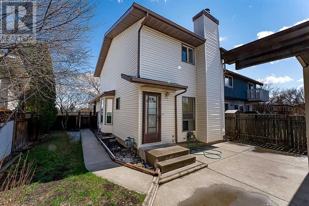 4611 64 Street Ne, Calgary, Alberta  T1Y 5G2 - Photo 7 - A2212438