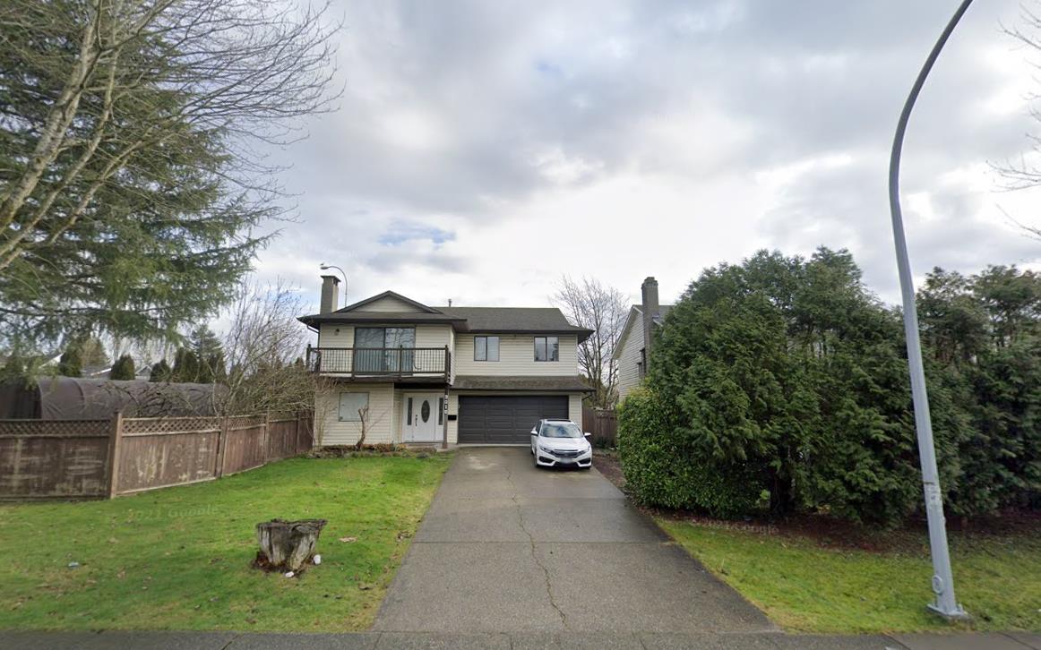 9018 151 STREET, surrey, British Columbia