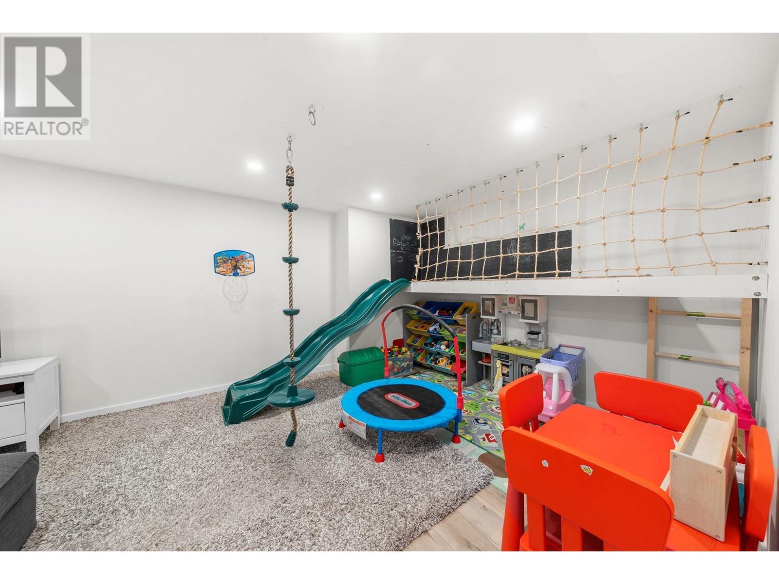 2393 Mountain Highway, North Vancouver, British Columbia  V7J 2N2 - Photo 31 - R3009765