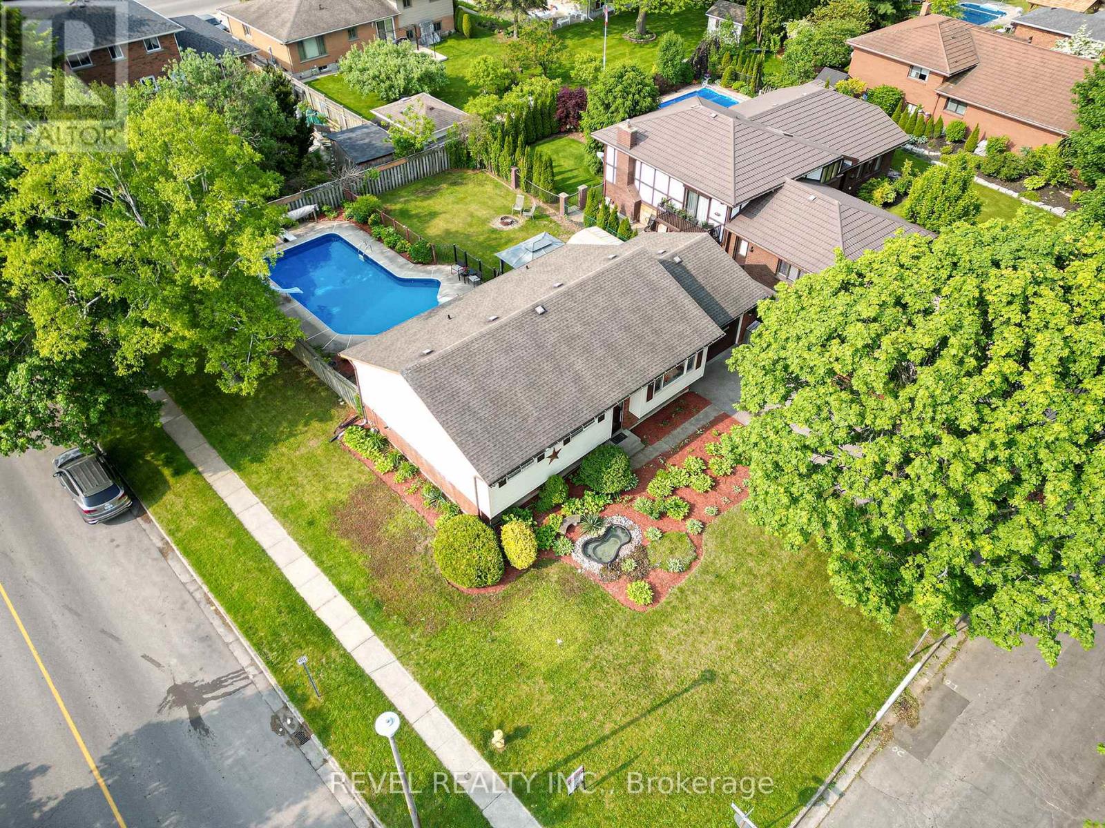6 Berkley Crescent, Norfolk (Simcoe), Ontario  N3Y 4T4 - Photo 38 - X12189577
