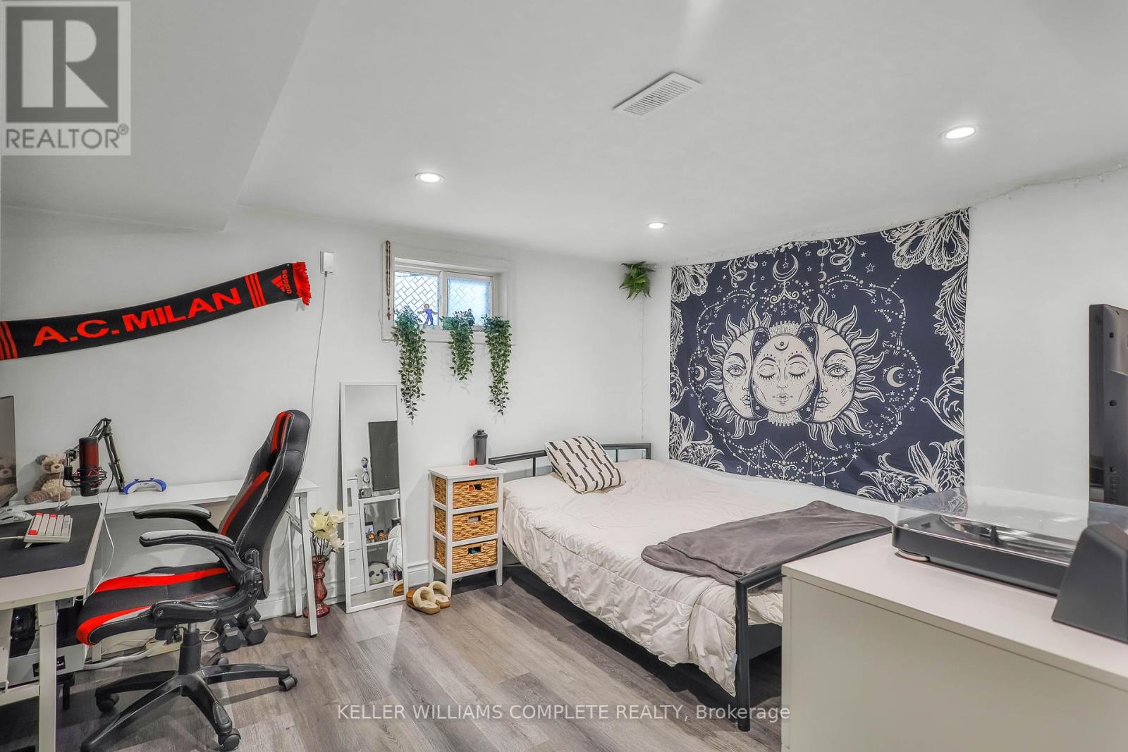 79 Castlefield Drive, Hamilton, Ontario  L8T 3R1 - Photo 33 - X12189607