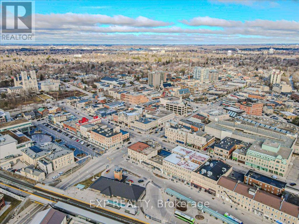90 Carden Street, Guelph (Downtown), Ontario  N1H 3A3 - Photo 2 - X12189620