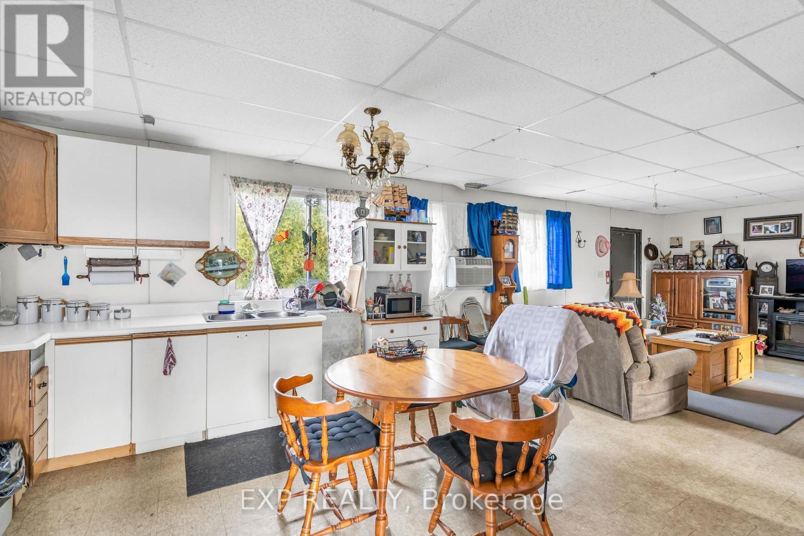 70 Redcap Beach Lane, Kawartha Lakes (Kirkfield), Ontario  K0M 2B0 - Photo 7 - X12189754