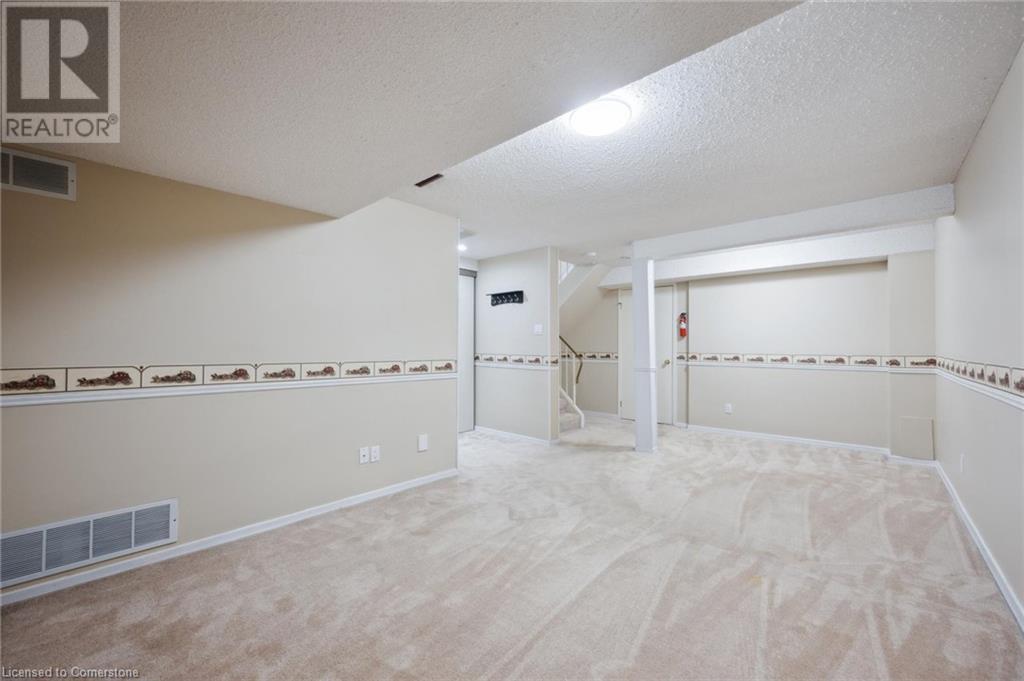 224 Kingswood Drive Unit# 1, Kitchener, Ontario  N2E 2K2 - Photo 31 - 40736342