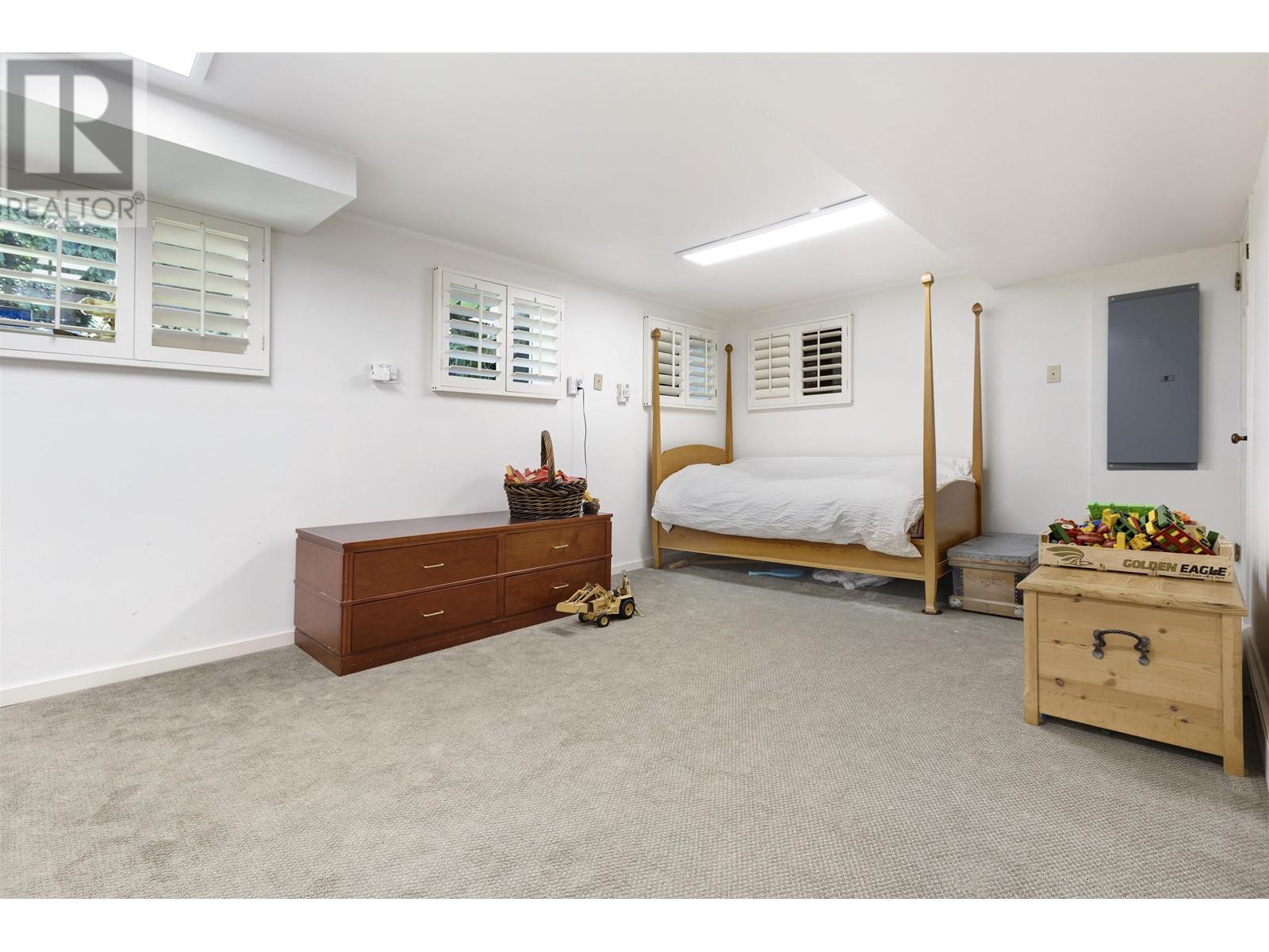 670 Montroyal Boulevard, North Vancouver, British Columbia  V7R 2G3 - Photo 17 - R3009726