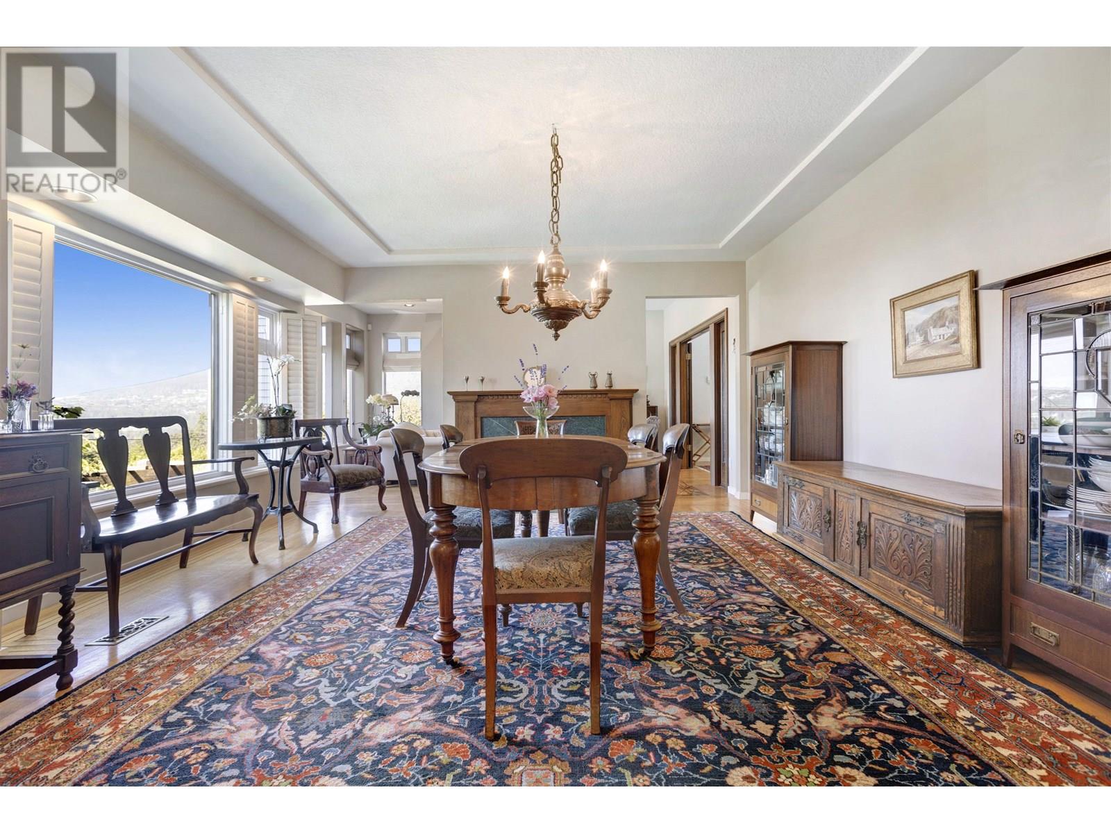 Property at 670 MONTROYAL BOULEVARD image 5