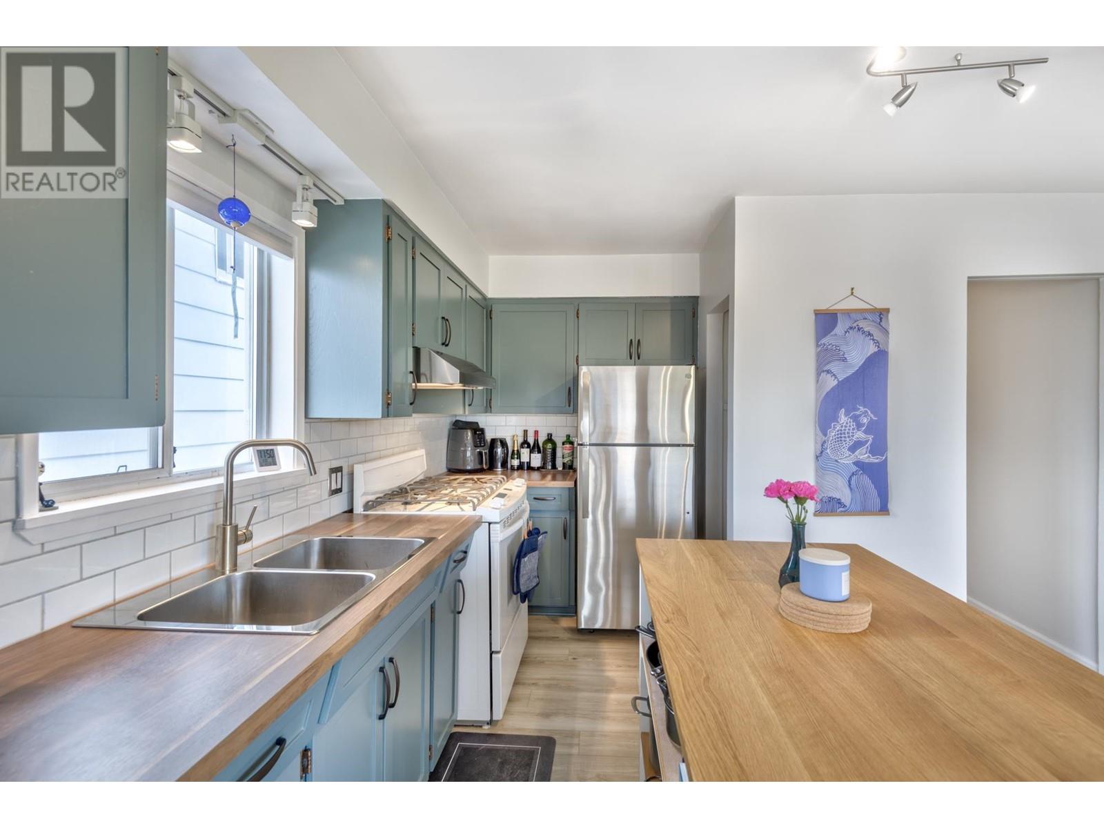 3609 E 29th Avenue, Vancouver, British Columbia  V5R 1X3 - Photo 11 - R3009731